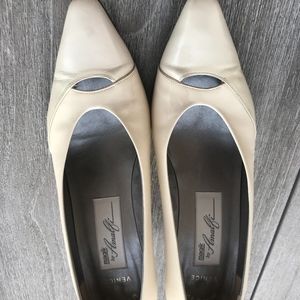 Beautiful White Off White Pumps